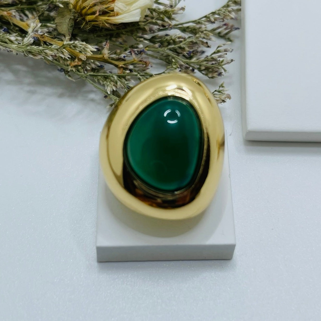 Jungle Gems Bold Ring - Green Agate