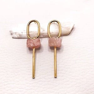 Long Stick Raw Gem Earring - Rose Quartz