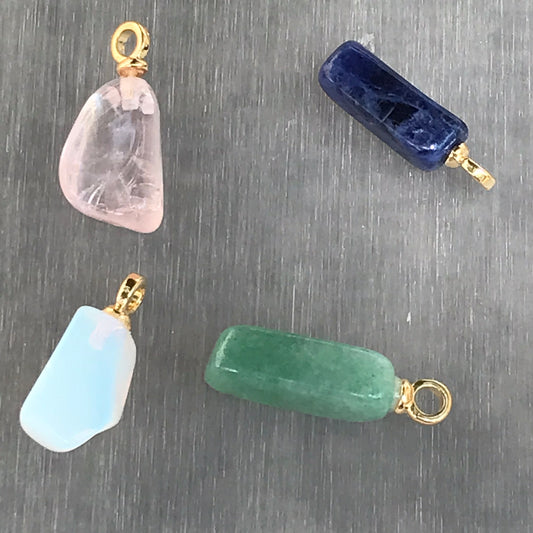 Colgante de piedra preciosa trapezoidal