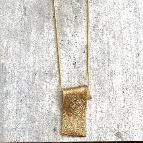Folding Concrete Texture Long Necklace - Gold