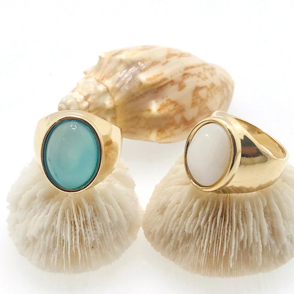 Oval Gemstone Signet Ring - Mother of Pearl